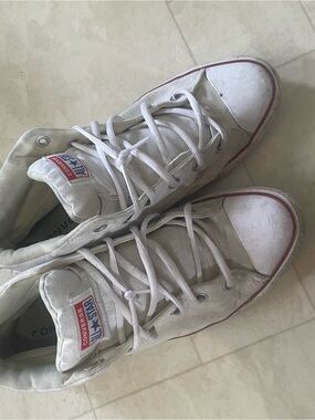 Men's 10.5 High top Converse